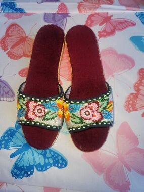 Handcrafted Beaded Floral Slide Sandals in Burgundy